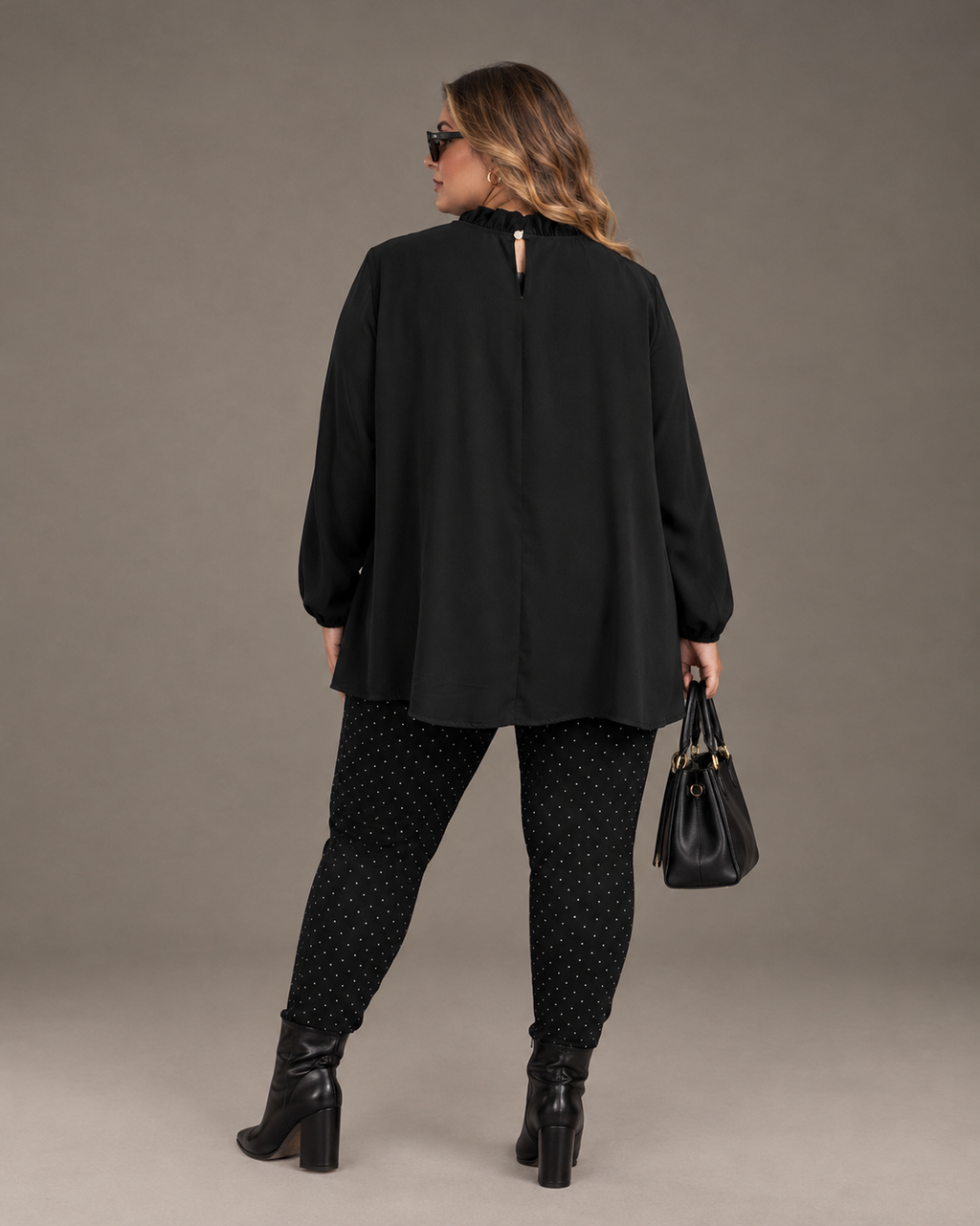 Casacca Elegante con Strass e Collo Plissé Art. 893531